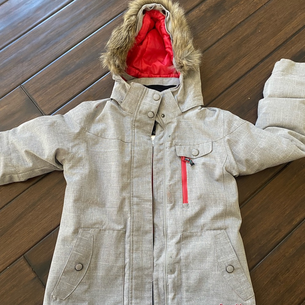 Firefly Winter ski Jacket/removable Fur Hood 
Firefly Aquabase Elite-youth Small